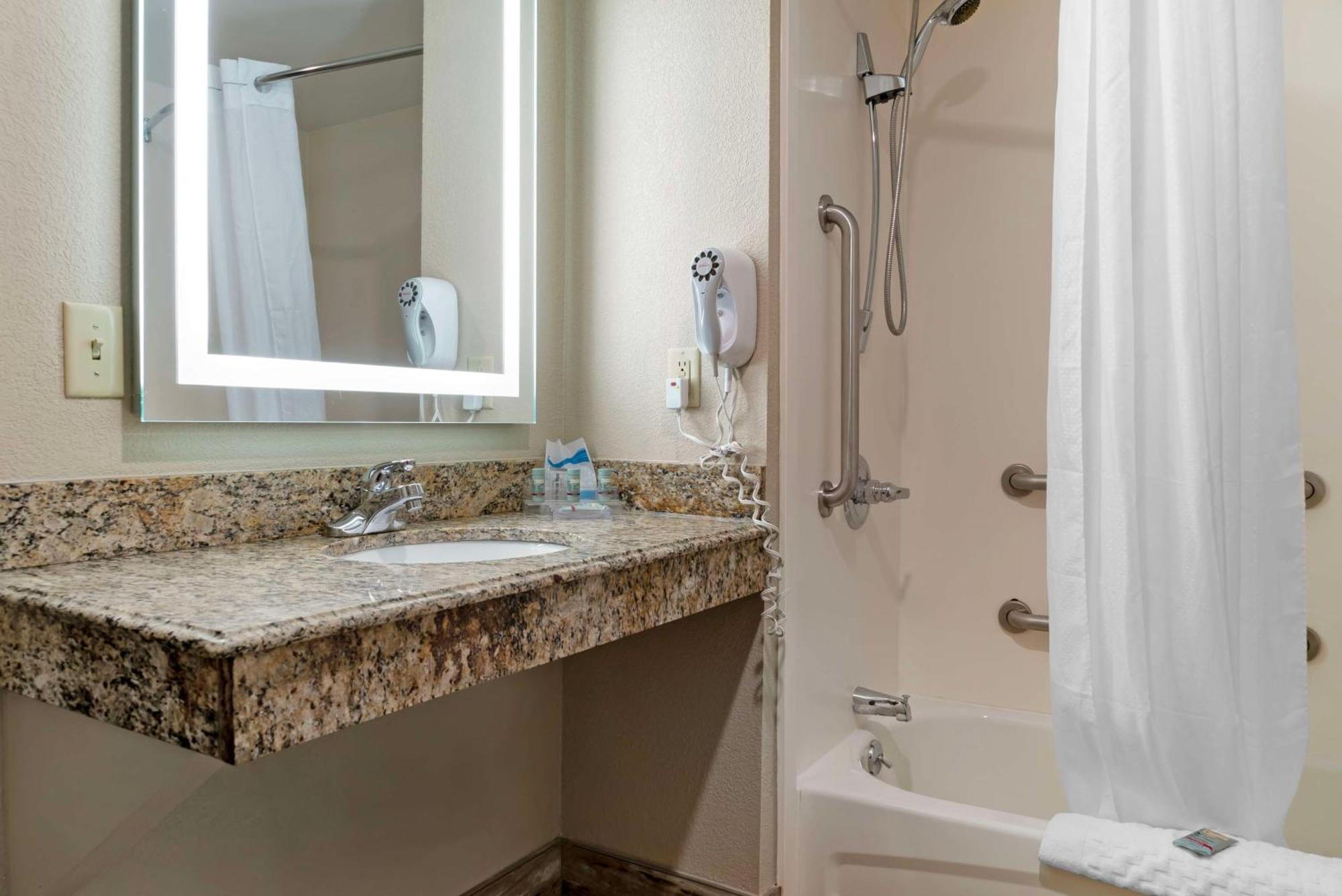 Best Western Executive Inn & Suites Grand Rapids Exteriér fotografie