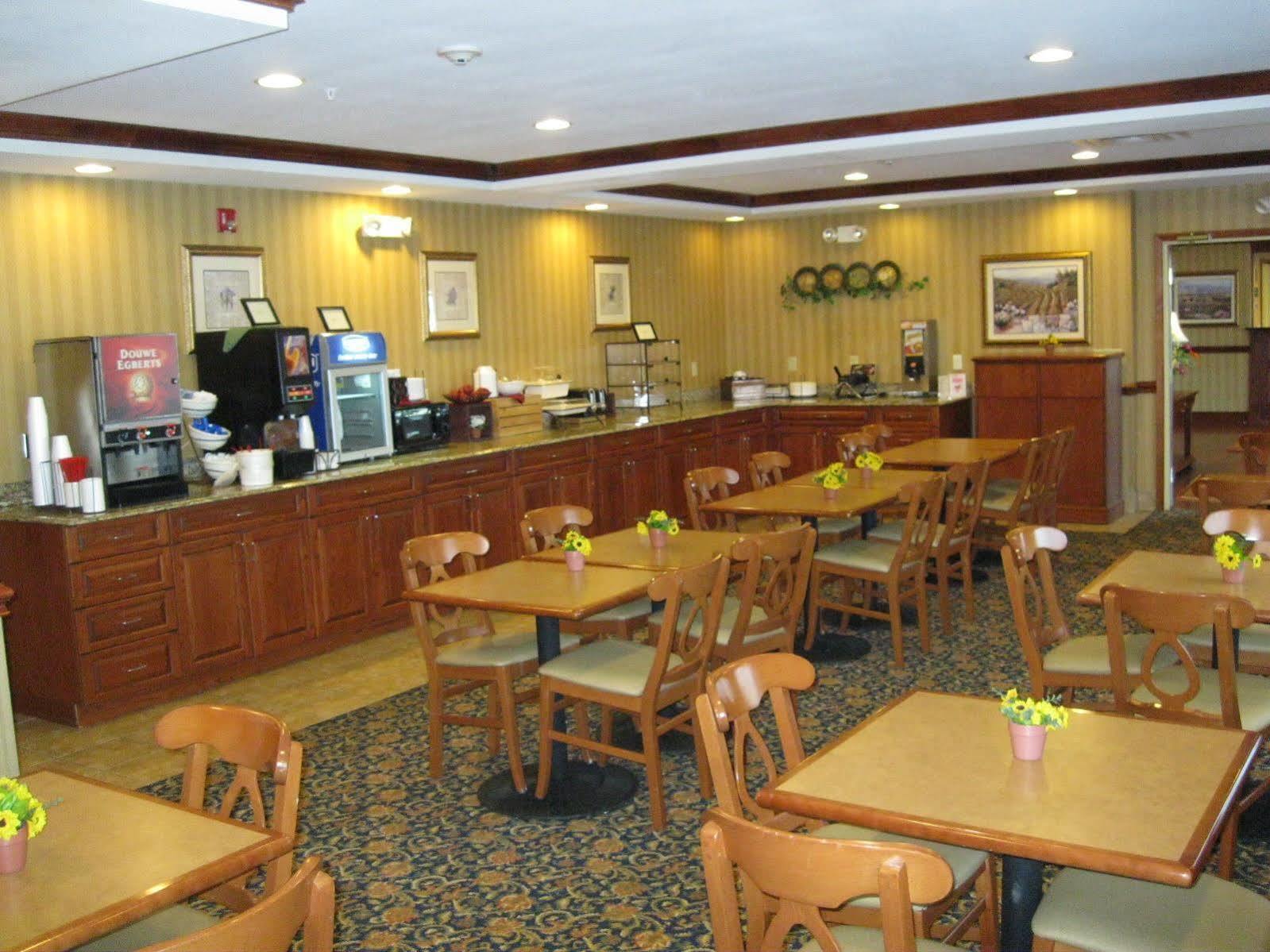 Best Western Executive Inn & Suites Grand Rapids Restaurace fotografie